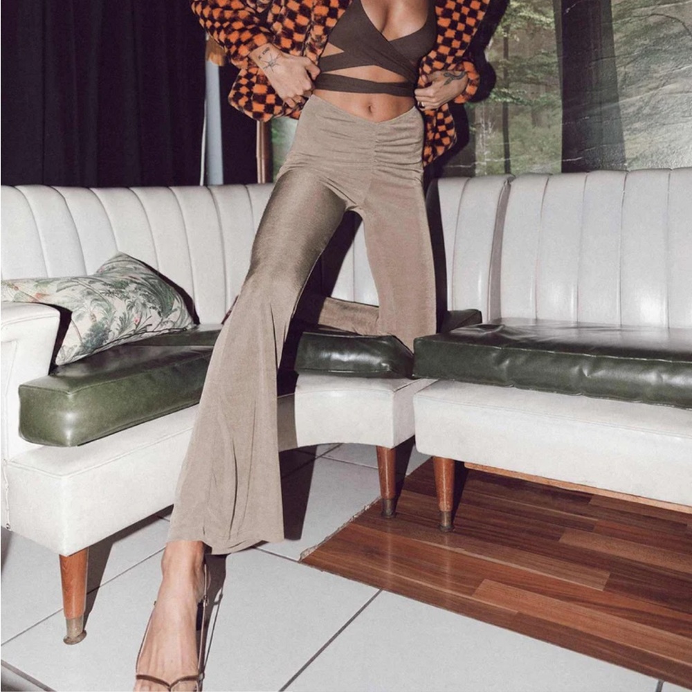Princess Polly gold brownish flow pants